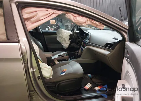 2020 Hyundai Elantra Sel z USA, uszkodzony, nr VIN KMHD84LF0LU937196